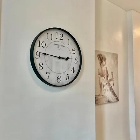 Appartement T2 Place Carnot -Dabnb Limoges Buitenkant foto