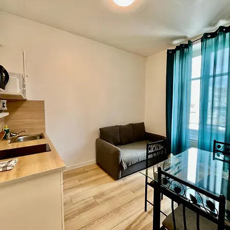 Appartement T2 Place Carnot -Dabnb Limoges Buitenkant foto