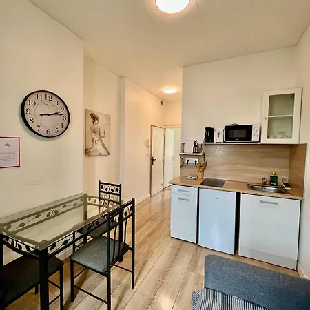 Appartement T2 Place Carnot -Dabnb Limoges Buitenkant foto