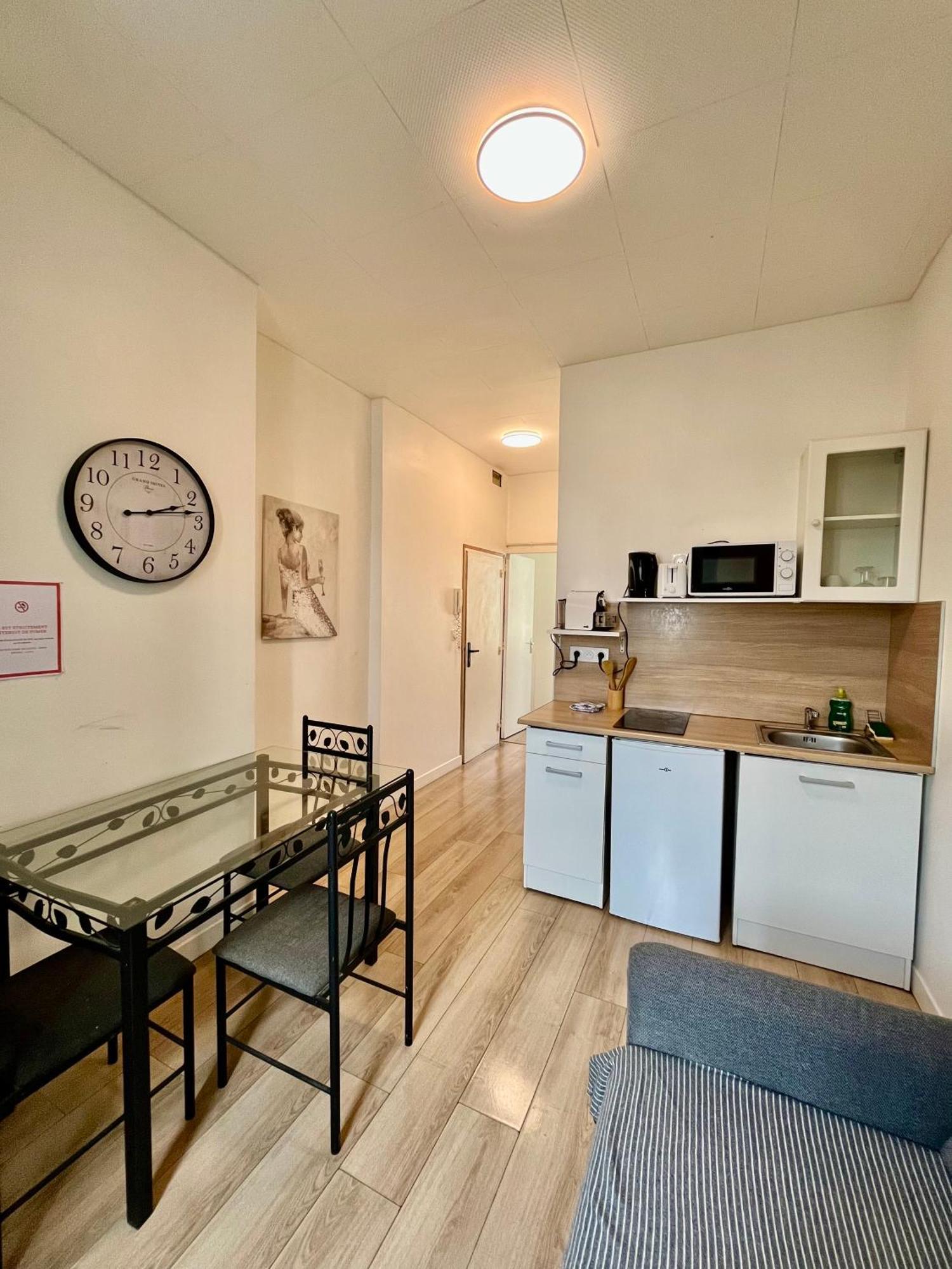 Apartment T2 Place Carnot -dabnb *